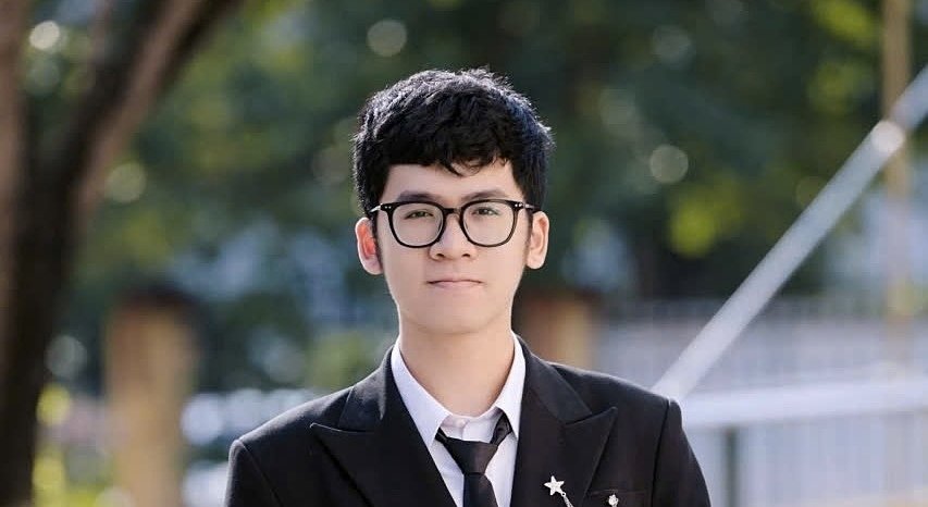 Thủ khoa cả nước tiếc nuối vì mất điểm 10 tại kỳ thi tiếng Anh