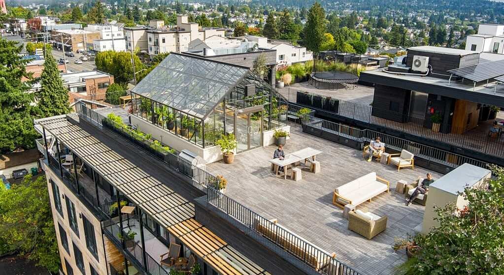 Nhóm bạn bè xây dựng khu chung cư 5 tầng để sống cộng đồng tại Seattle