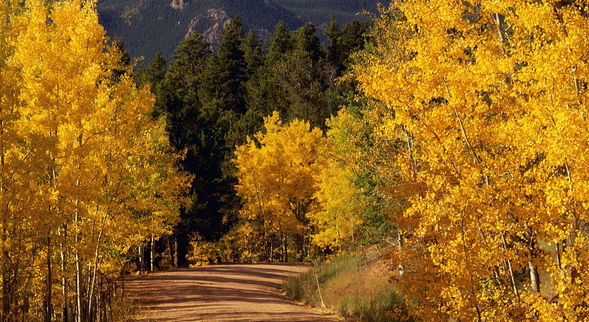 Đỉnh Pikes Peak - Nguồn cảm hứng bất tận cho tác phẩm âm nhạc nổi tiếng nước Mỹ