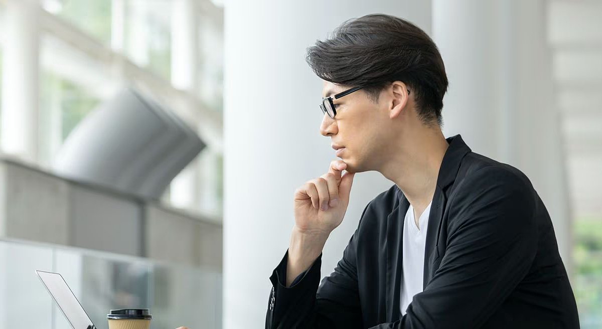 Nghỉ hưu sớm ở tuổi 43, người đàn ông Nhật Bản rơi vào cảm giác cô lập