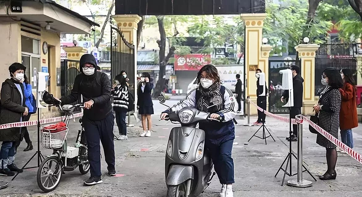 Làm rõ quy định xử phạt đối với thanh niên 16-18 tuổi điều khiển xe từ ngày 15/8