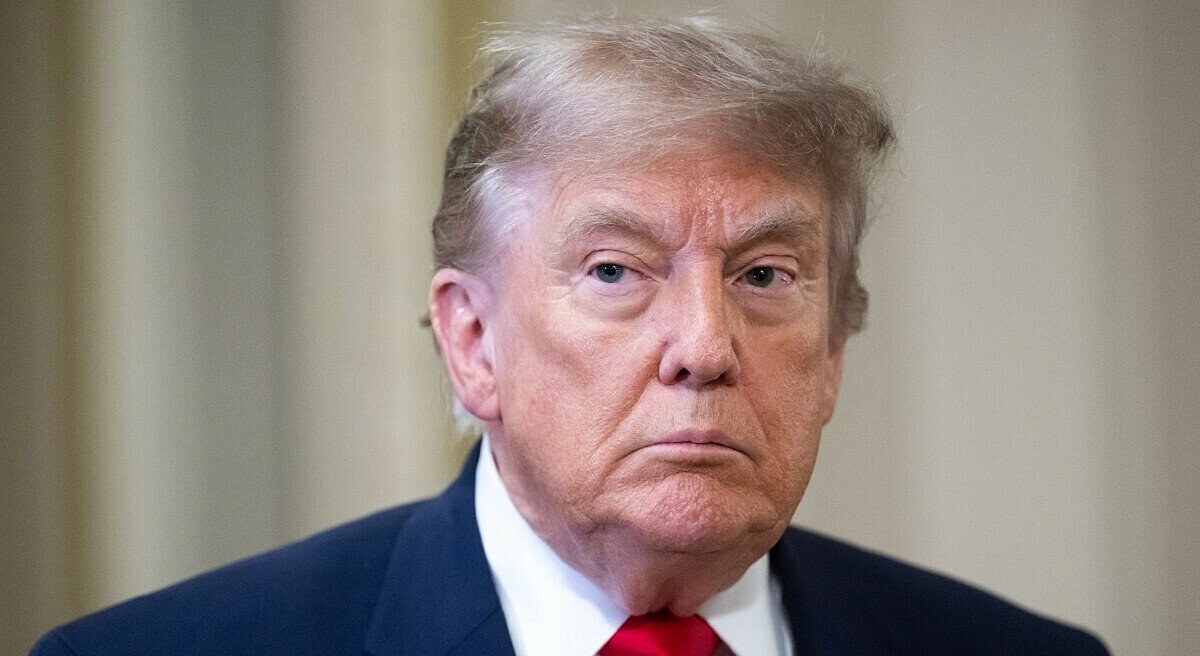 Trump bào chữa cho các quyết định kinh doanh của con em mình giữa những cáo buộc xung đột lợi ích
